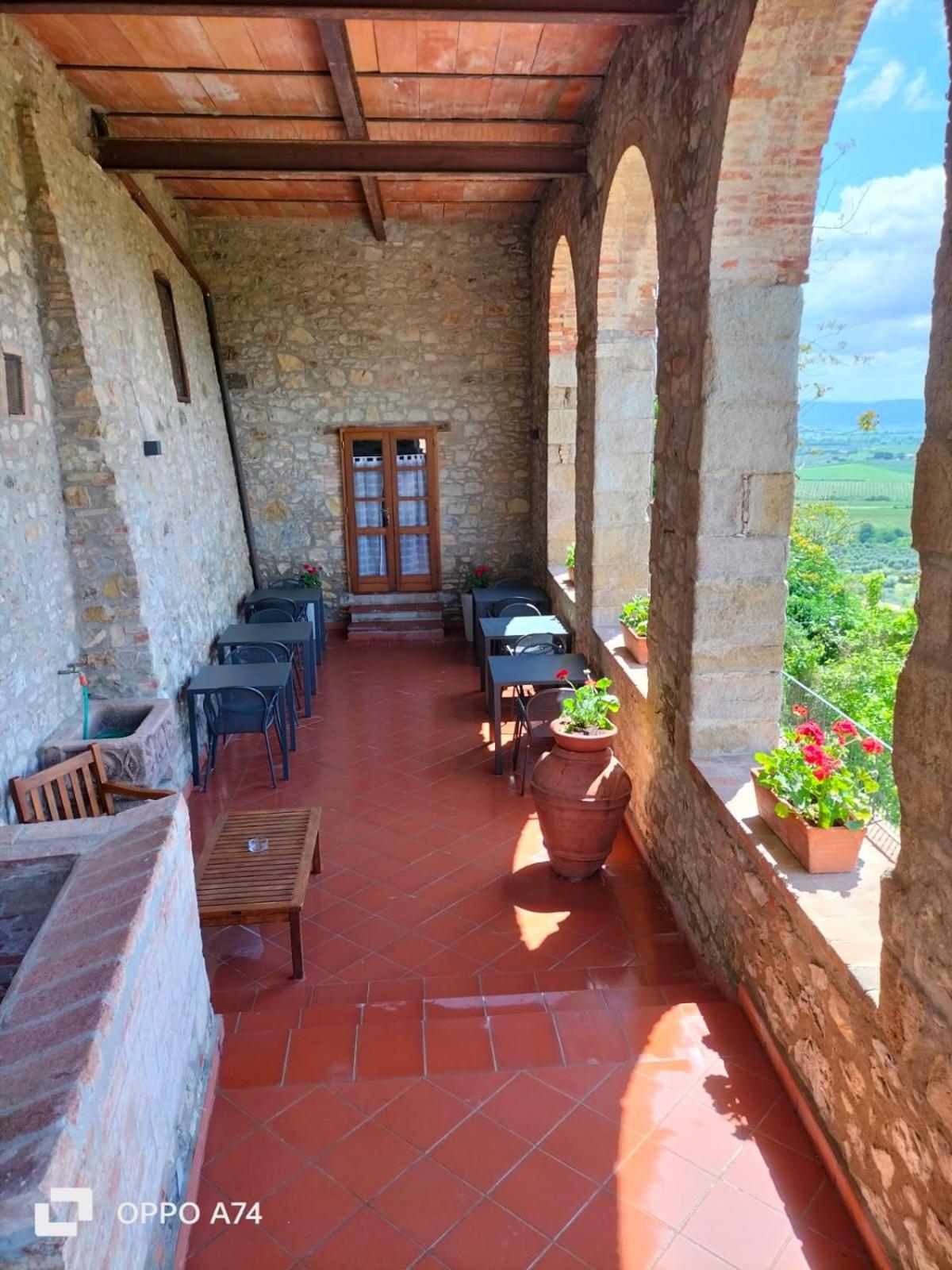 Tenuta Di Montemassi Fattoria 外观 照片