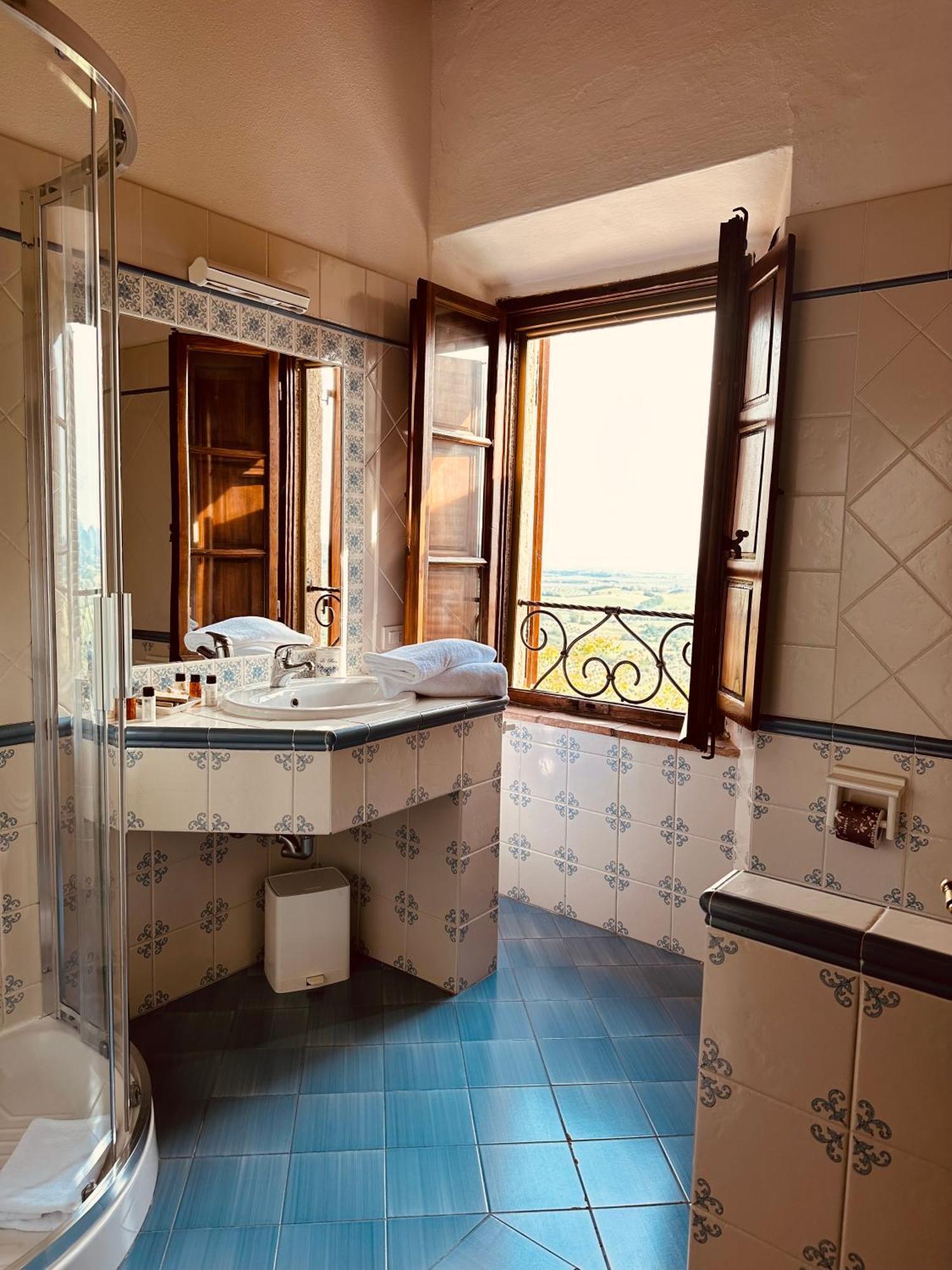 Tenuta Di Montemassi Fattoria 外观 照片